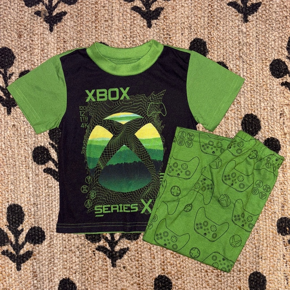 XBOX Green Pajama Set Size 4